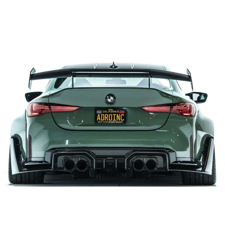 bmw_g82_M4WB_carbon-fiber_rear